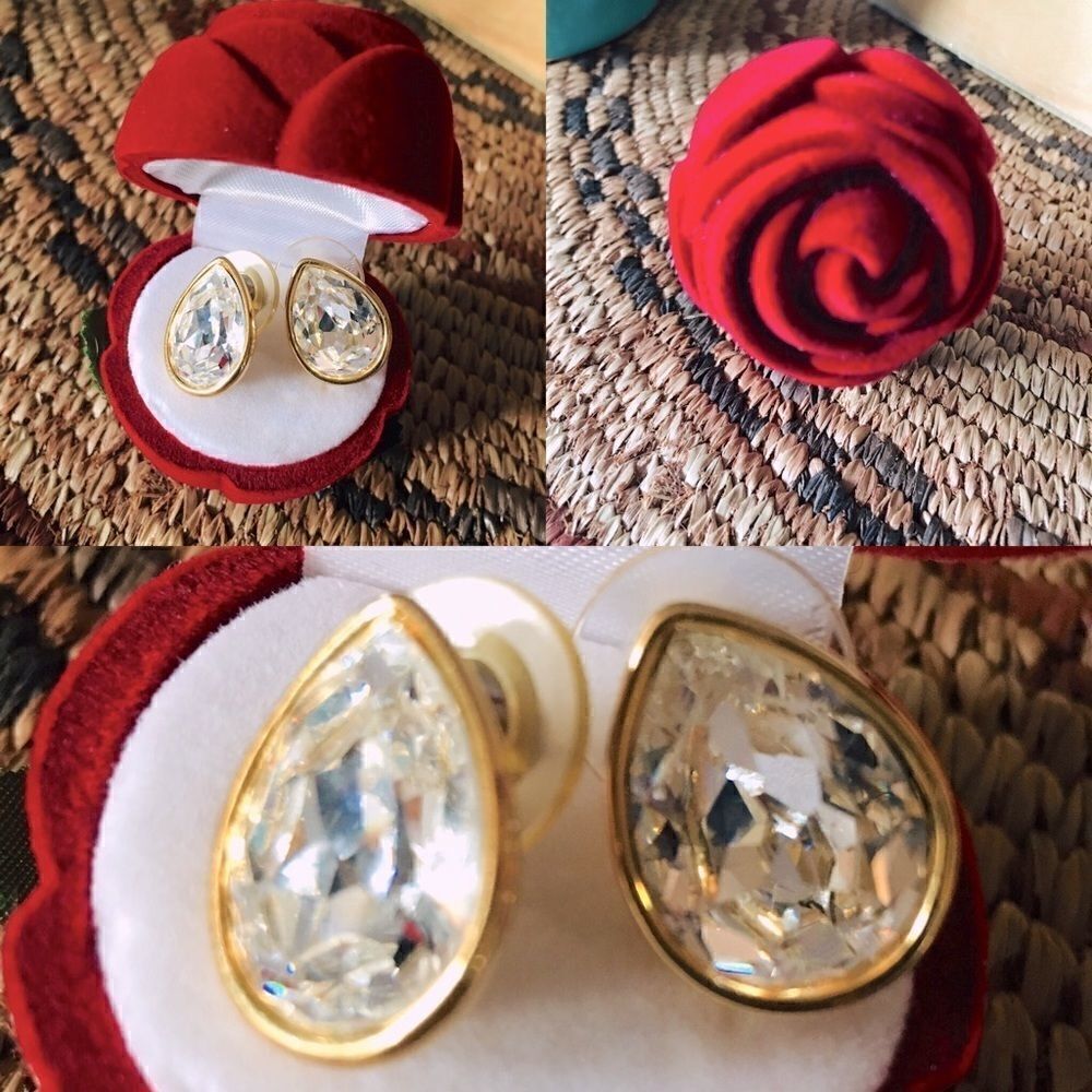 Trifari Vintage Gold Crystal Tear Drop Earrings